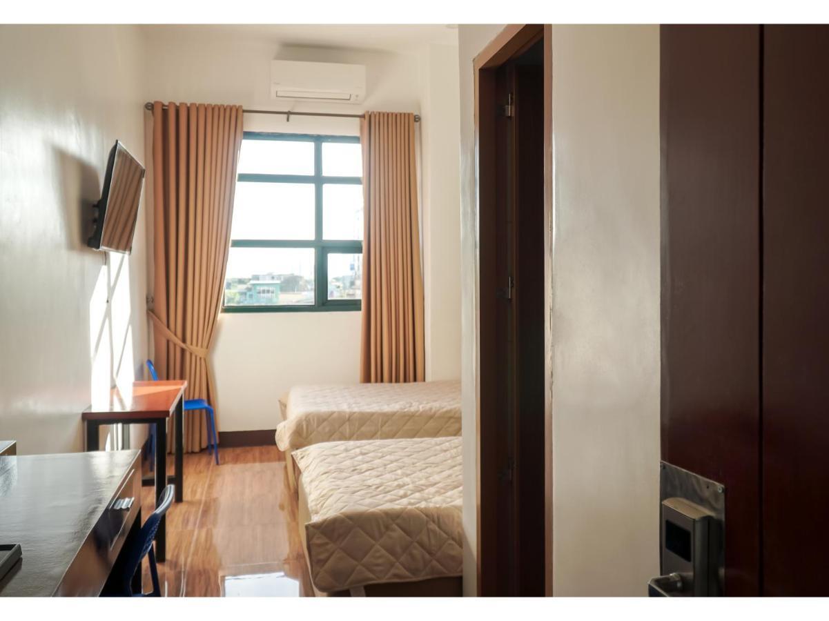 M28 Hotel And Apartments Quezon City Exterior foto