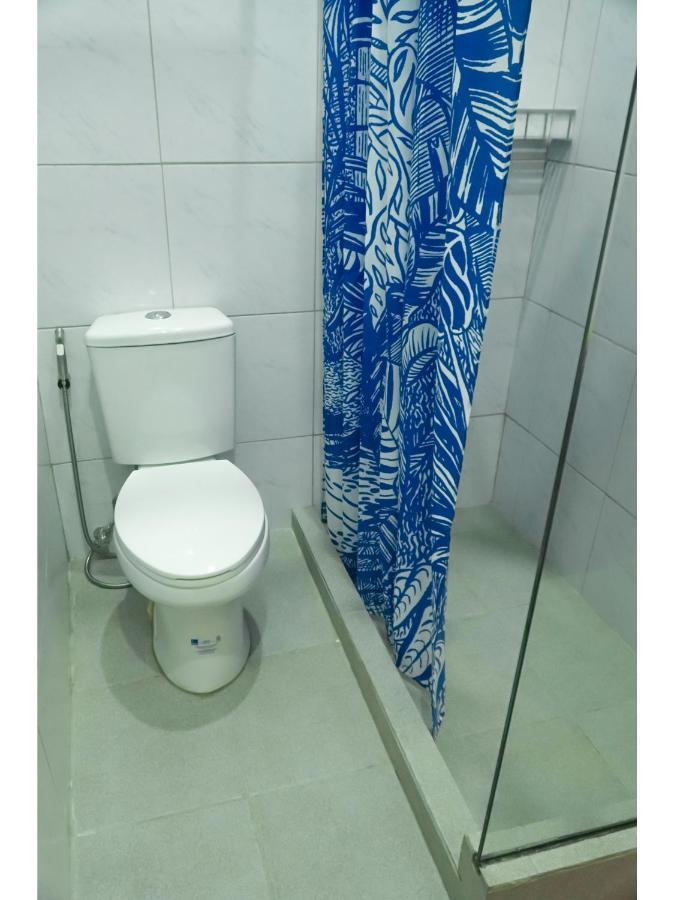 M28 Hotel And Apartments Quezon City Exterior foto